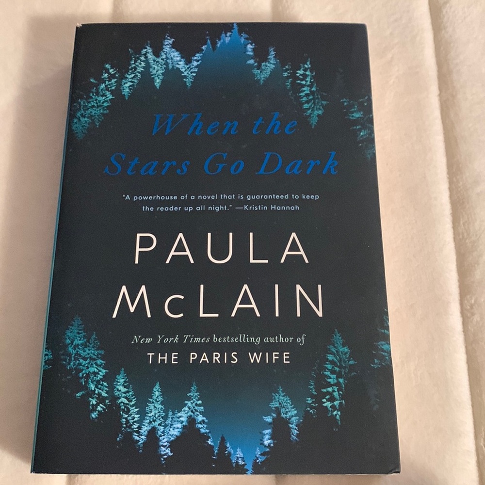 ⭐️2/$12⭐️The Paris Wife